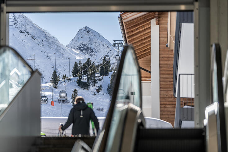 Hotel Edelweiss& Gurgl directly on the slope