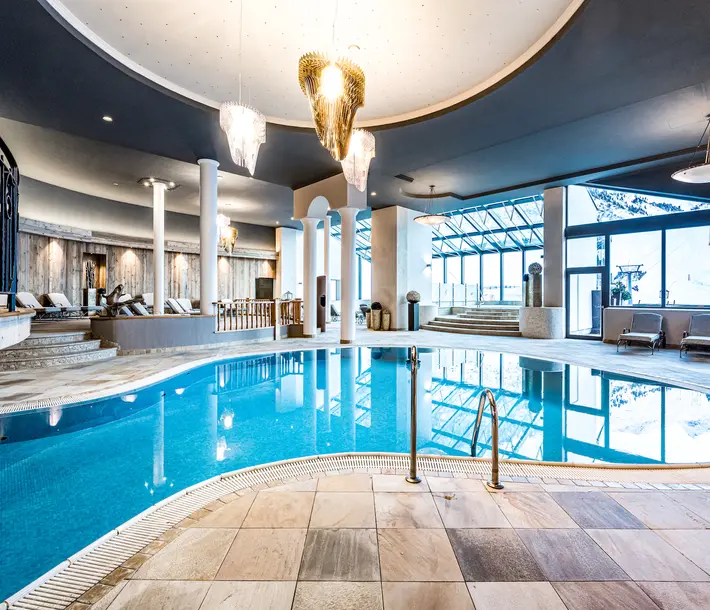 indoor swimming pool wellness vacation ötztal