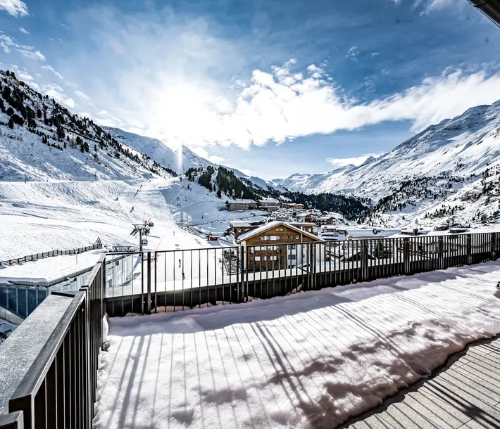 skihotel obergurgl directly at the ski slope